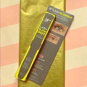 It Cosmetics/drybar Lash Blow Out